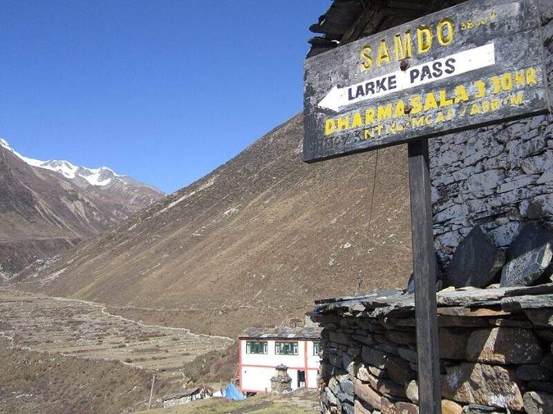 manaslu samdo larke trek pass