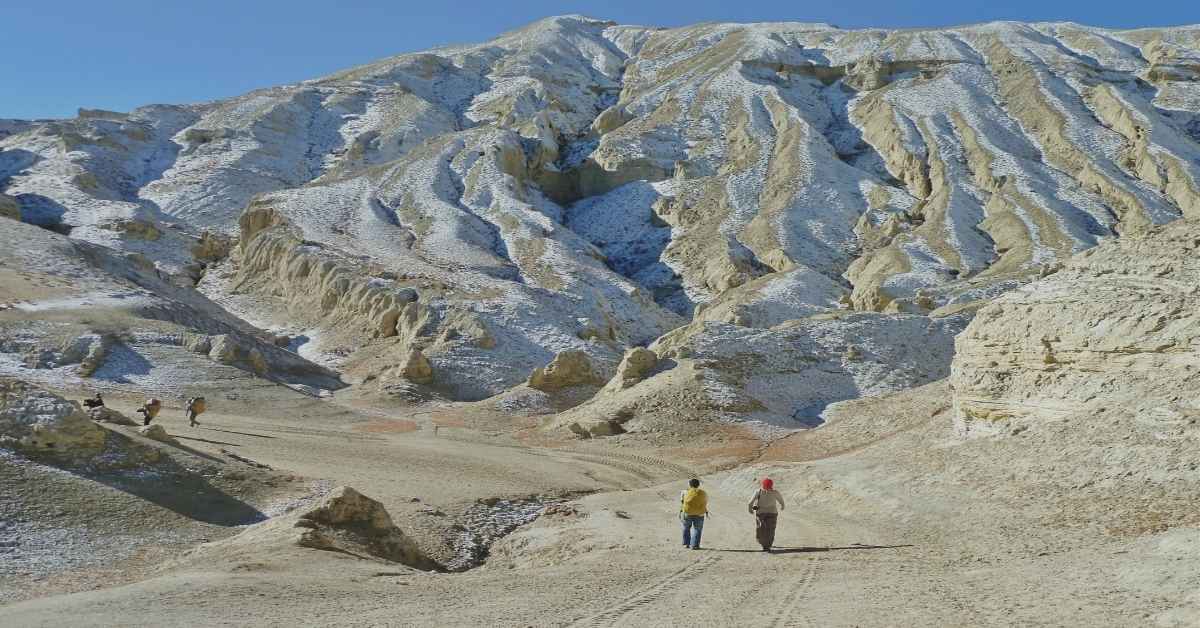 Lower Mustang Trek