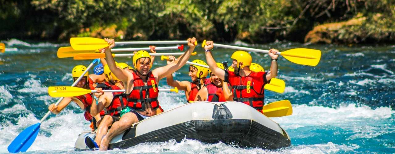 White Water Rafting in Nepal: Top Rivers and Safety Tips for Adventurers